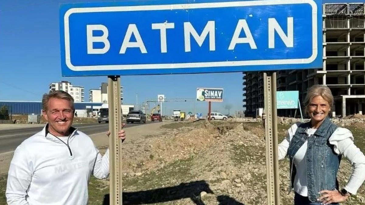 ABD Büyükelçisi Jeff Flake, Batman şehri sınırlarında! 