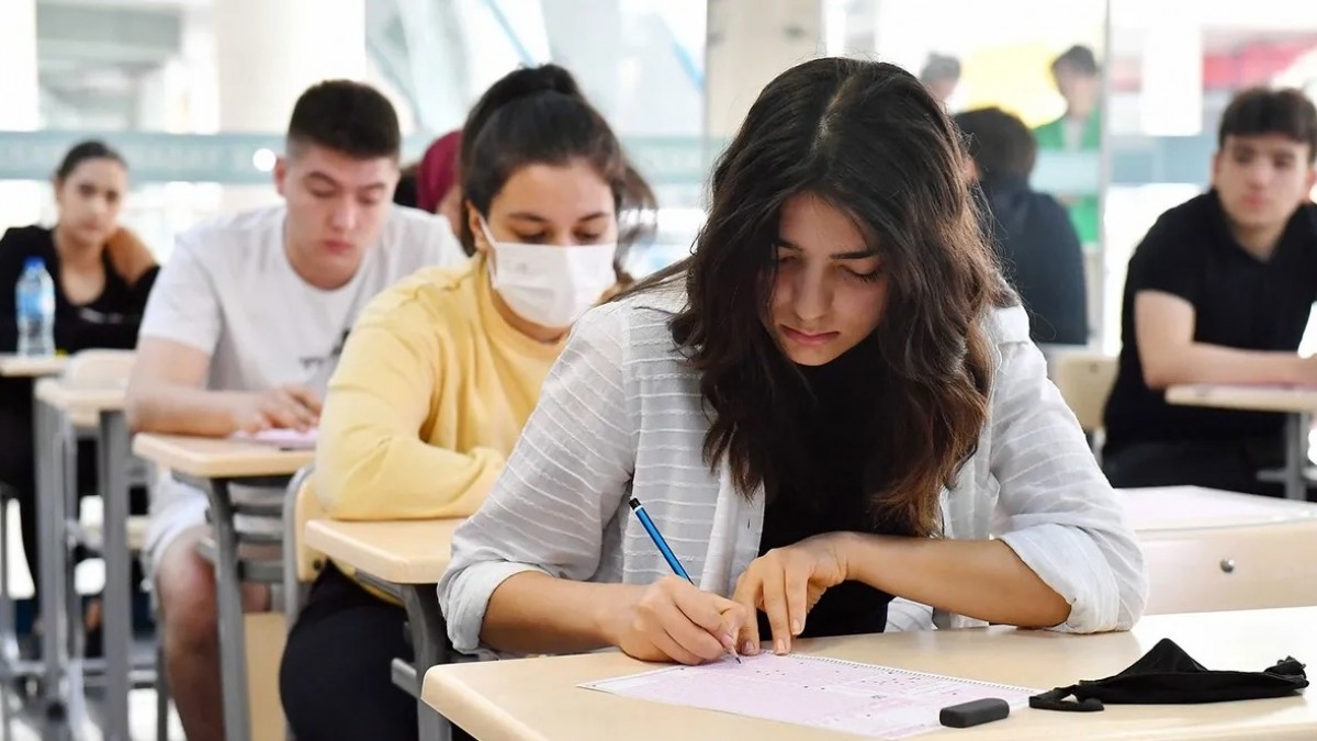 Öğrenciler LGS’ye kendi okullarında girmeyecek