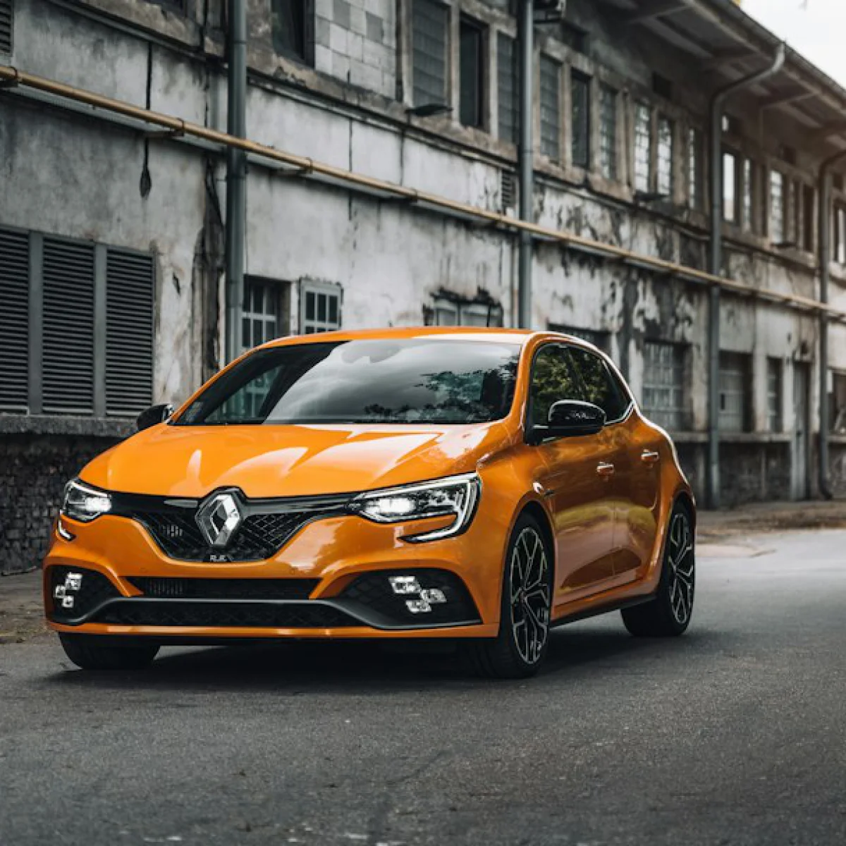 Renault’dan Tasarım Değişikliği: Gelecekteki Modeller Nasıl Görünecek?